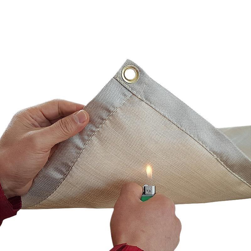 BBQグリルマット 耐火断熱パッド 耐熱キャンプマット 防火 - Camping Cooking Mat のレビューと価格